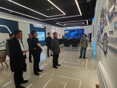 市工信局召開錦州市數(shù)字化轉(zhuǎn)型工作促進(jìn)應(yīng)用座談會(huì)，聚焦互聯(lián)網(wǎng)信息服務(wù)發(fā)展